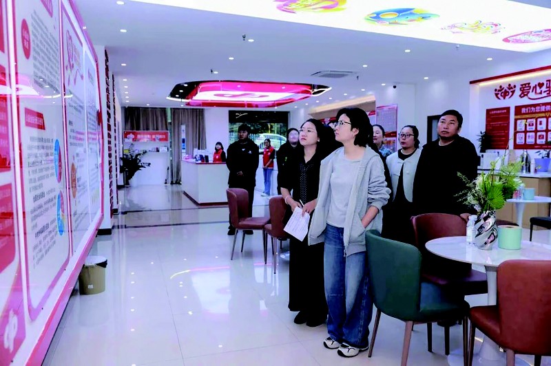 书香润心灵 福彩暖人心怒江福彩公益阅读共建活动圆满举办