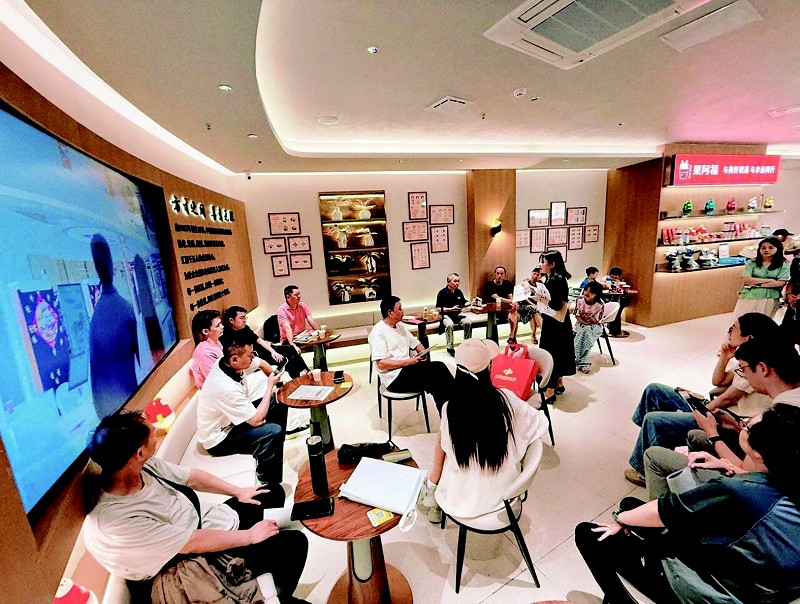 携手合作 共创未来福建福彩举行形象店推介会